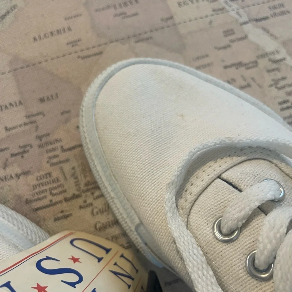 🆕Converse Deadstock Vintage Shoes Canvas Lace Up Size 5 NWT - Picture 3 of 11